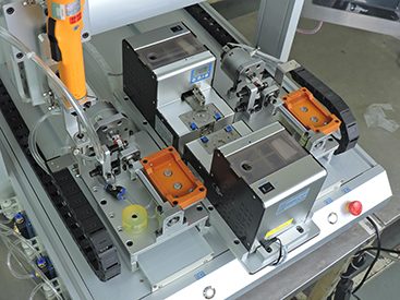 家具制造行业锁螺丝